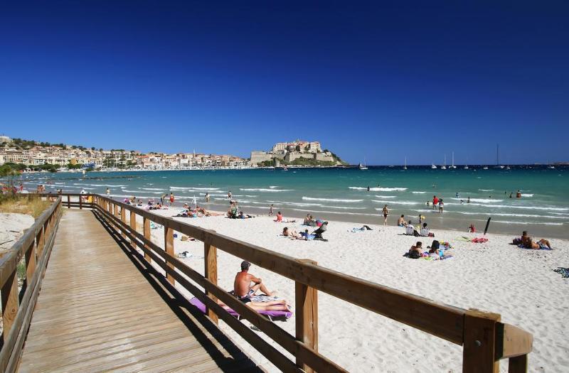 Hotel Onda Calvi  Buitenkant foto